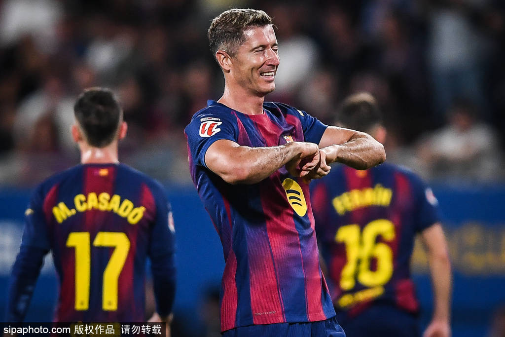 拉波尔塔：尊重德容反对海外赛，但我们会遵循西甲安排